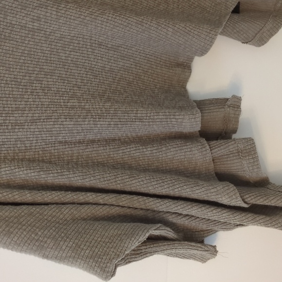 Free people Beach World Traveler Oversized Back Split Beachy Boho Gray Pullover - Picture 6 of 9